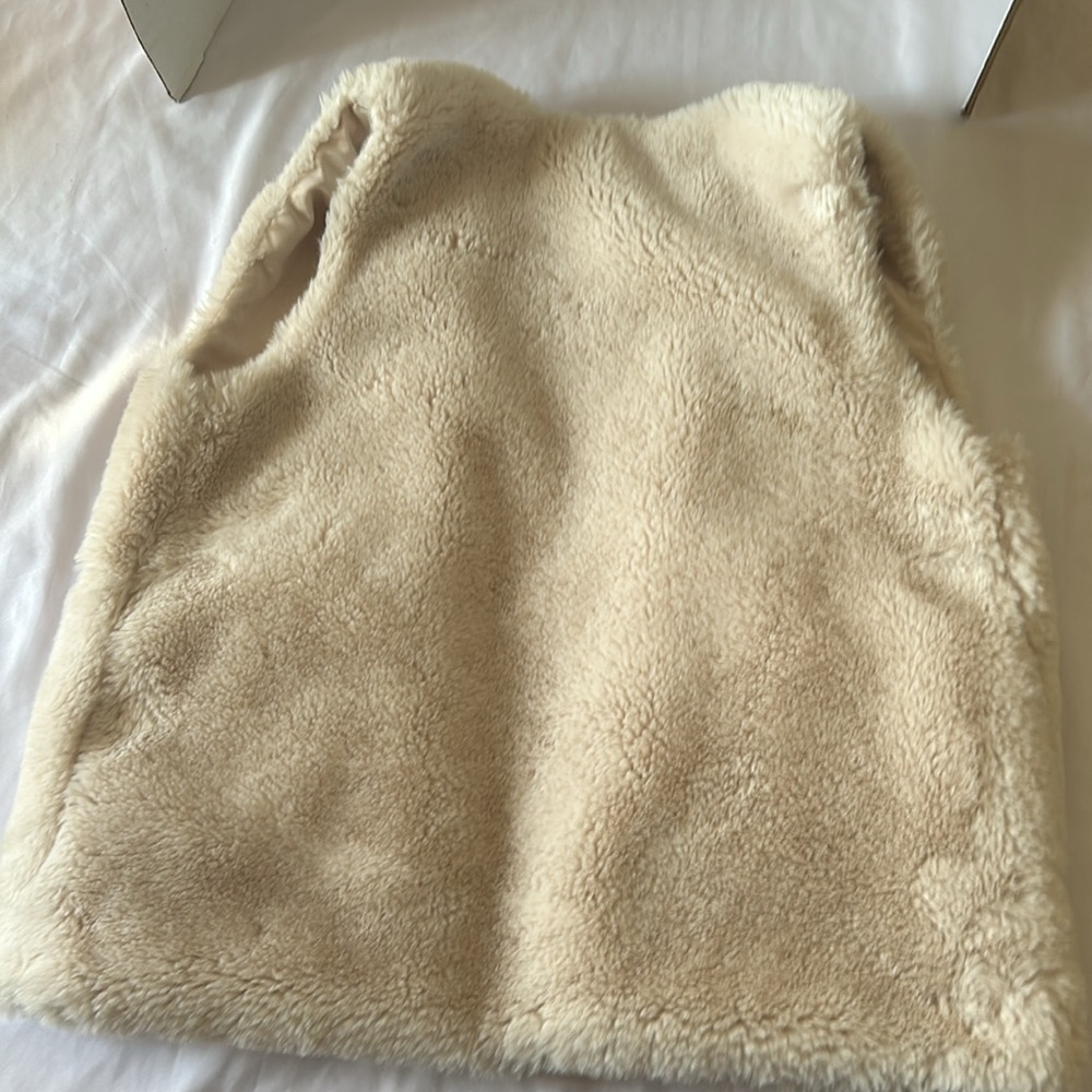 Zara Cream Faux Fur Sherpa Vest Adult One Size (Check Measurements) - Picture 3 of 6